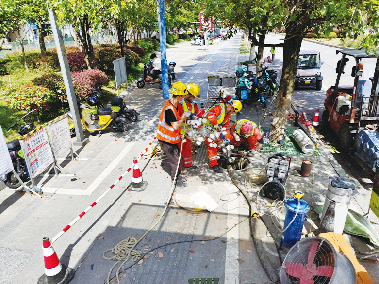  天河UV-CIPP紫外光固化修复