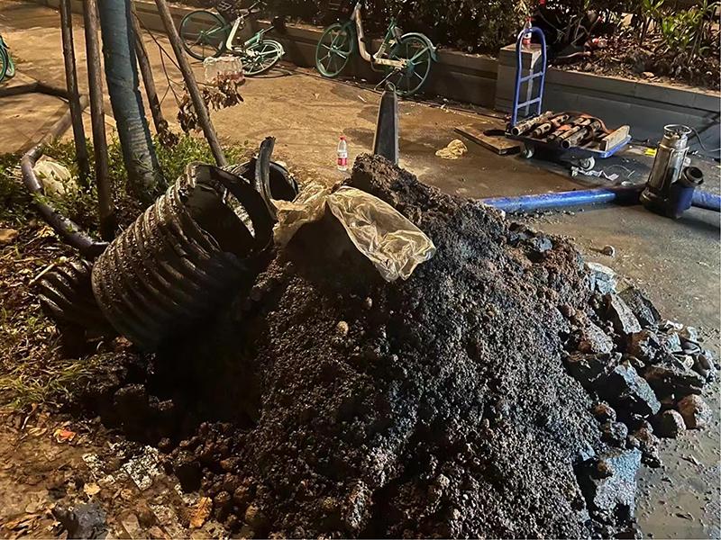 天河本地下水道疏通师傅，不通不收费【距您500米】